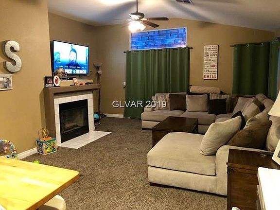 3rd image of 6904 Haven Hollow Ave