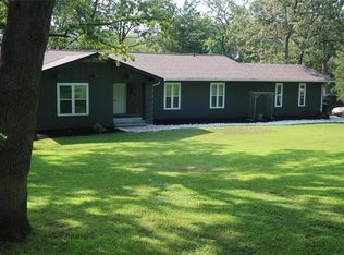 295 Highland Dr, Dittmer, MO 63023