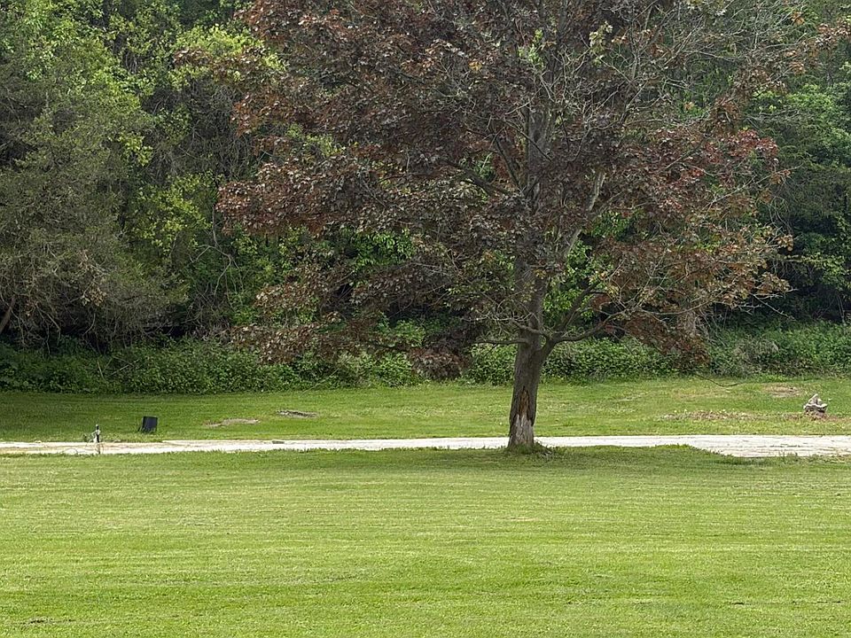1st image of 427 Green Lake Road