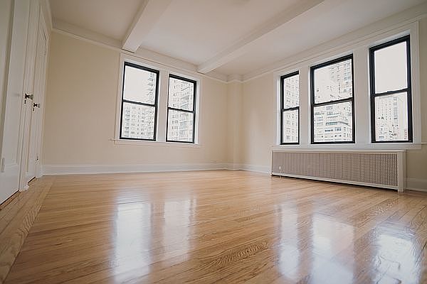 1st image of 210 E 68th St APT 14G