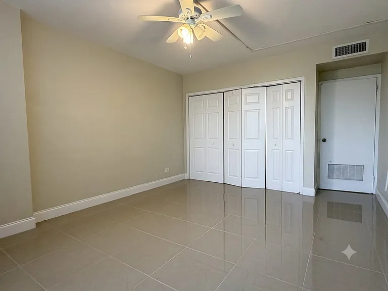 2800 N Flagler Dr #211-1 — Photo 15