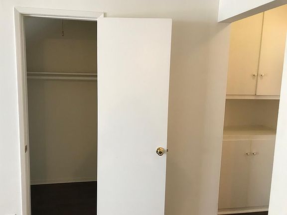 3rd image of 3726 Keystone Ave APT 5