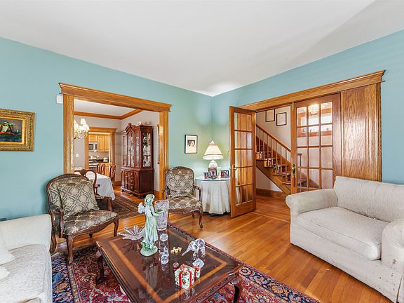 4th image of 17 77th St