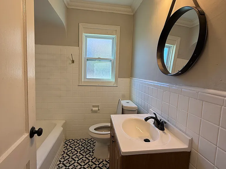 764 Dunn Ave — Photo 15