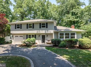89 Farragut Rd, Annapolis, MD 21403