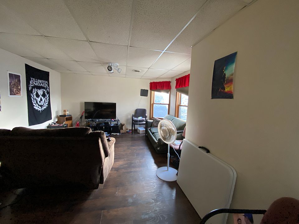 1st image of 35 Crocker Ave #4