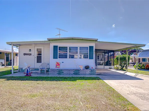 35132 Zephyr Shores Dr, Zephyrhills, FL 33541