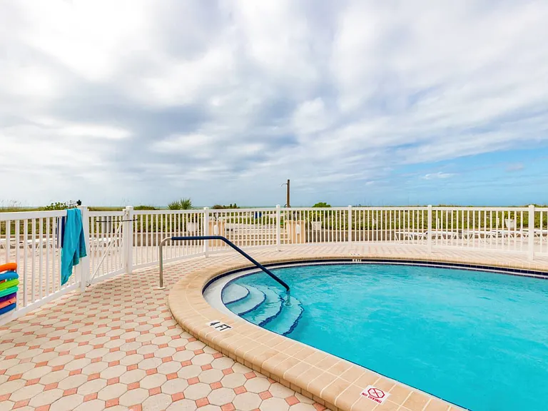1255 Tarpon Center Dr #515 — Photo 4