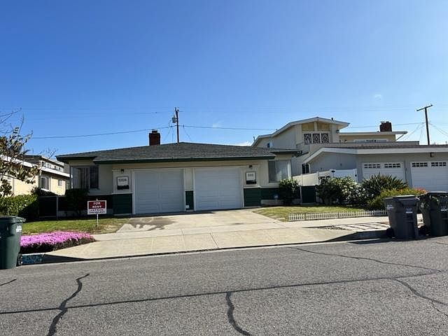 1st image of 510 Avenue F