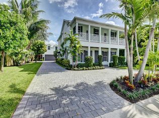 211 NW 10th St, Boca Raton, FL 33432