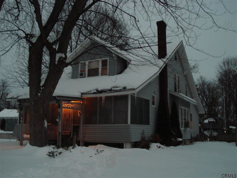 2nd image of 407 S Reynolds St