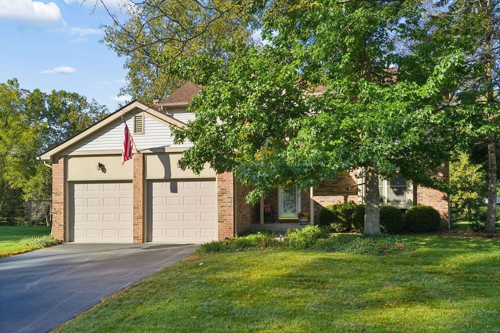 209 Cherrystone Dr N - Property Image