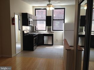 114 N 3rd St APT 4, Philadelphia, PA 19106