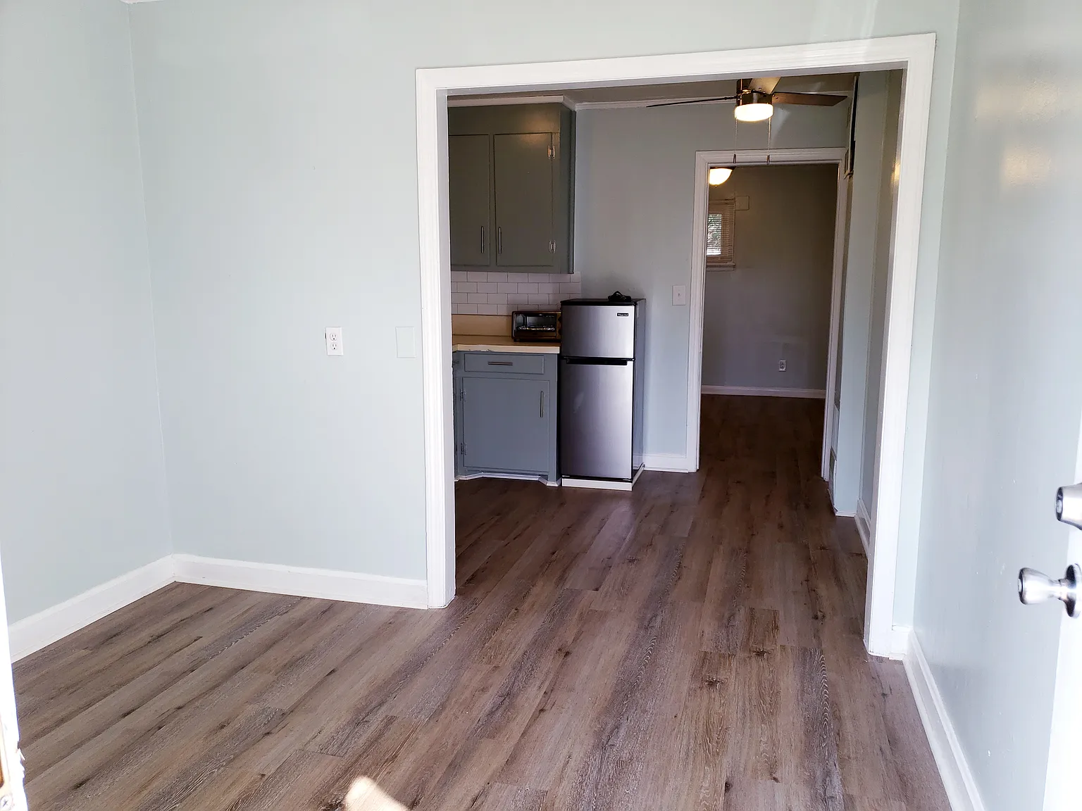 207 Garrison Dr — Photo 2
