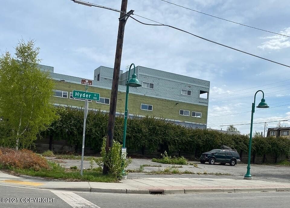 915 Hyder St, Anchorage, AK 99501 MLS 218072 Zillow