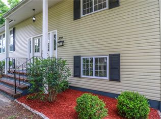 320 Summerhill Rd, East Brunswick, NJ 08816