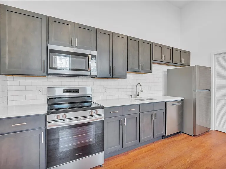1406 Fairmount Ave #16 — Photo 3