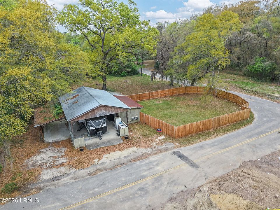 1st image of 261 Weathersbee St