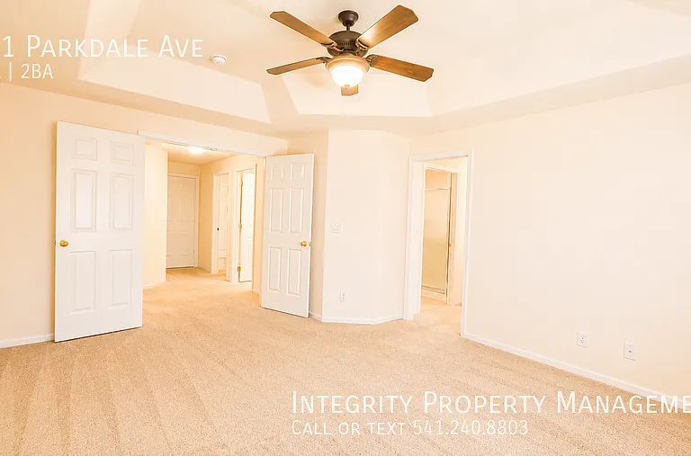 941 Parkdale Ave — Photo 14