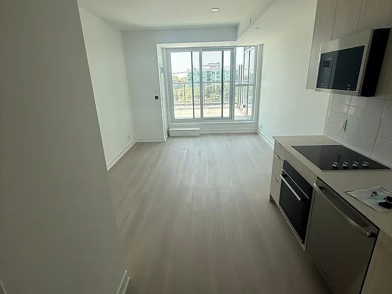 20 Deans Dr #413 — Photo 7