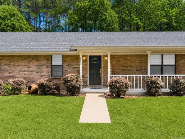 2711 Cook Rd, Pine Bluff, AR 71602