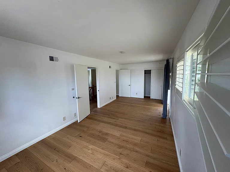 26335 Eshelman Ave — Photo 18