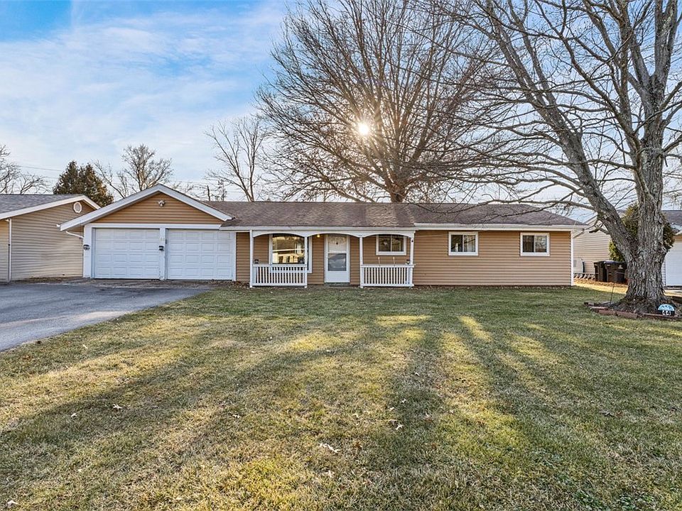 1st image of 44 Robinhood Dr