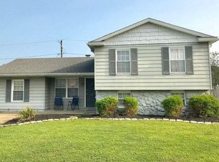 4116 Oxmoor Rd, Evansville, IN 47715