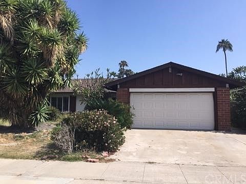 1st image of 1121 E Chalynn Ave