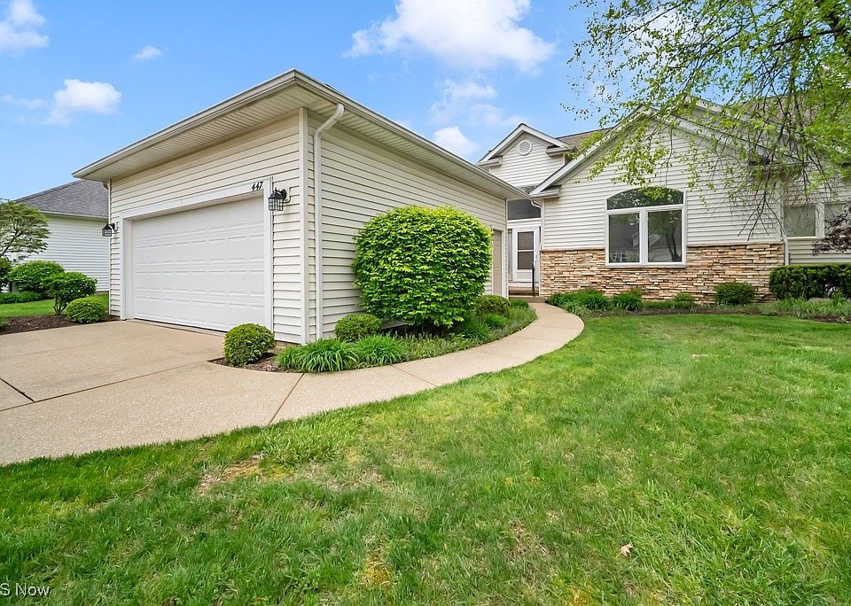 1st image of 447 Muirfield Dr