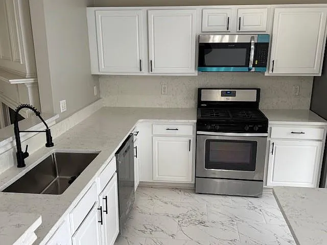1713 Stanwood Dr NW — Photo 17