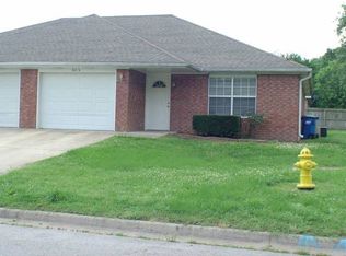 62-B Holly Dr, Bentonville, AR 72712