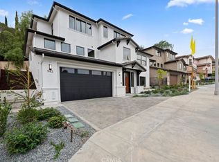 943 N Avenue 66 Los, Angeles, CA 90042