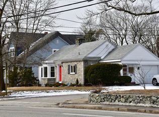 5529 Post Rd, East Greenwich, RI 02818