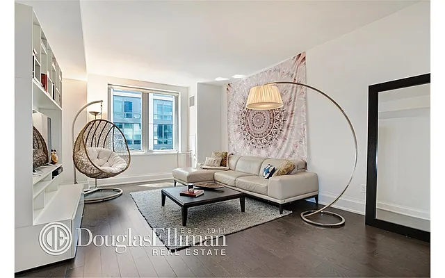 Rented by Douglas Elliman | media 2