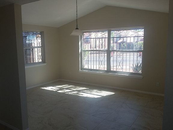 3rd image of 137 Belvidere St