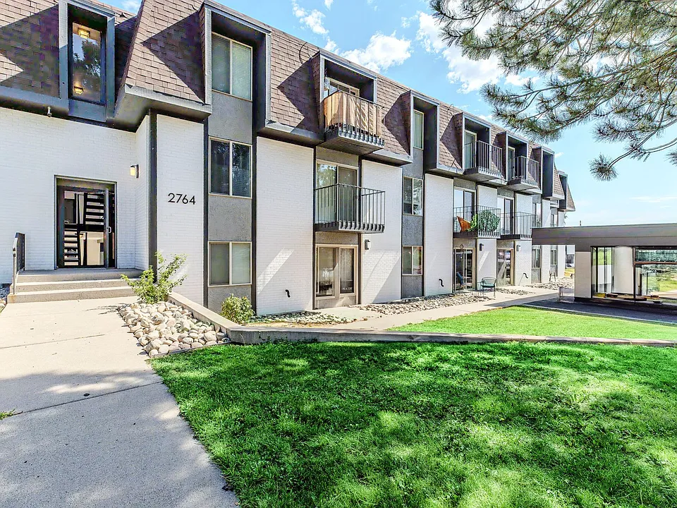 North Star Apartments - Beautiful Remodeled Apartments