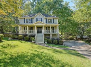 906 Crabapple Ct, Woodstock, GA 30188
