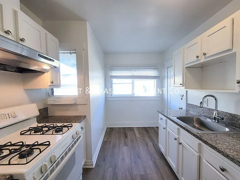 546 Lime Ave — Photo 7