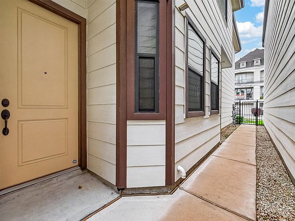 5th image of 4204 Eli St #A