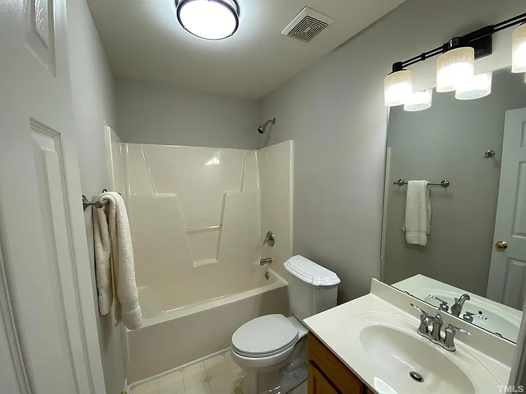 2413 Wellington Ridge Loop #2413 — Photo 16