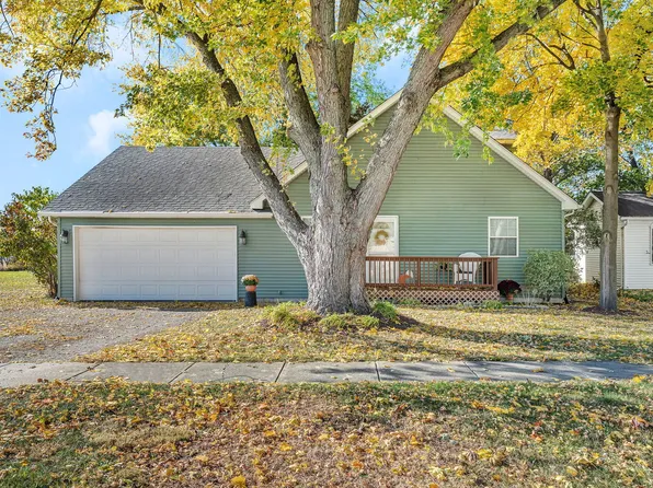 302 N Canal St, Newark, IL 60541