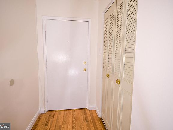 4th image of 400 Glendale Rd #H-32