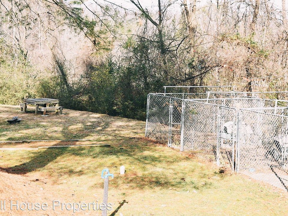 Hampton Bulldog Acres 180 Stadium View Dr Cullowhee NC Zillow
