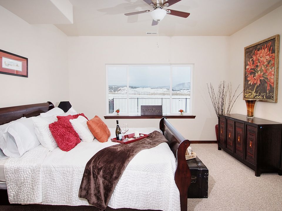 2nd image of 1220 Hawks Nest Ln #17A