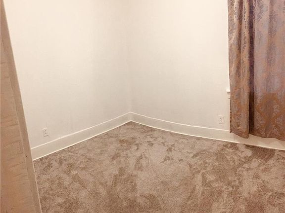 4th image of 101 Holland Ave