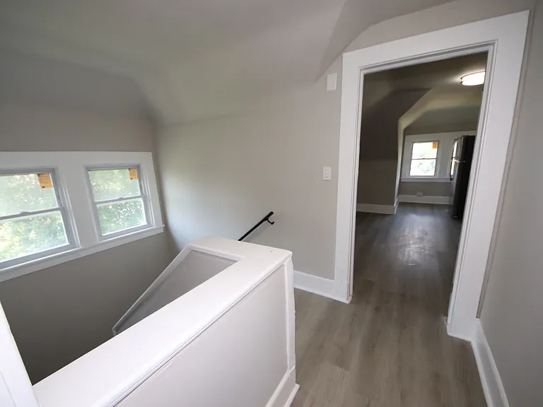 3309 Elgin Ave — Photo 35