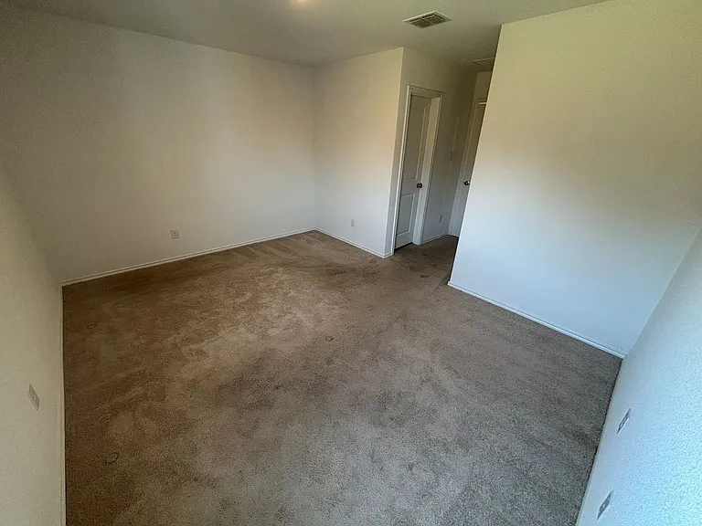 206 Sunflower St — Photo 9