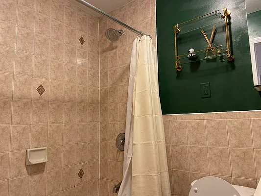 Rented by J Misrahi Realty Corp | media 7