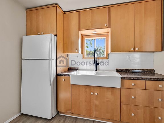 4th image of 4119 36th St